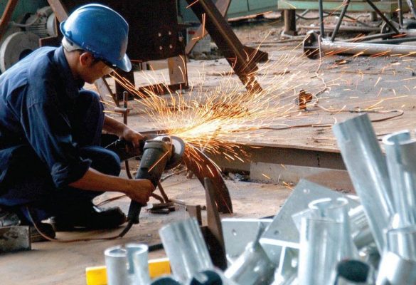 Sản xuất thiết bị